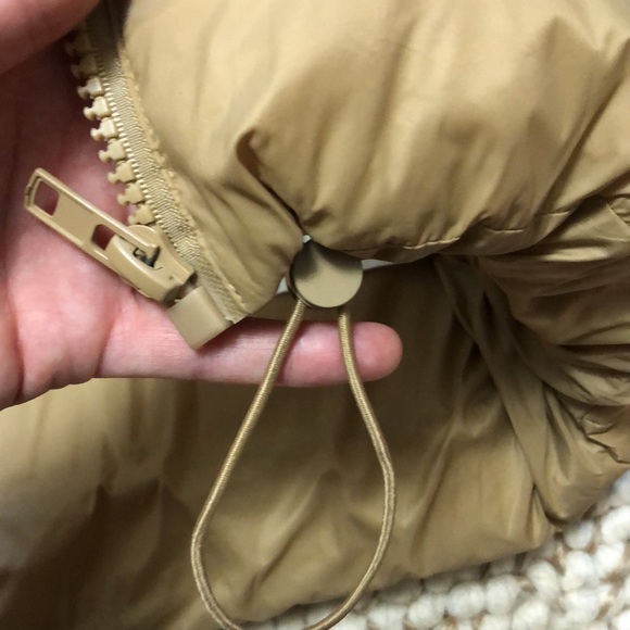 Cropped Puffer Vest (KEOMUD from Amazon) - Picture 4 of 4